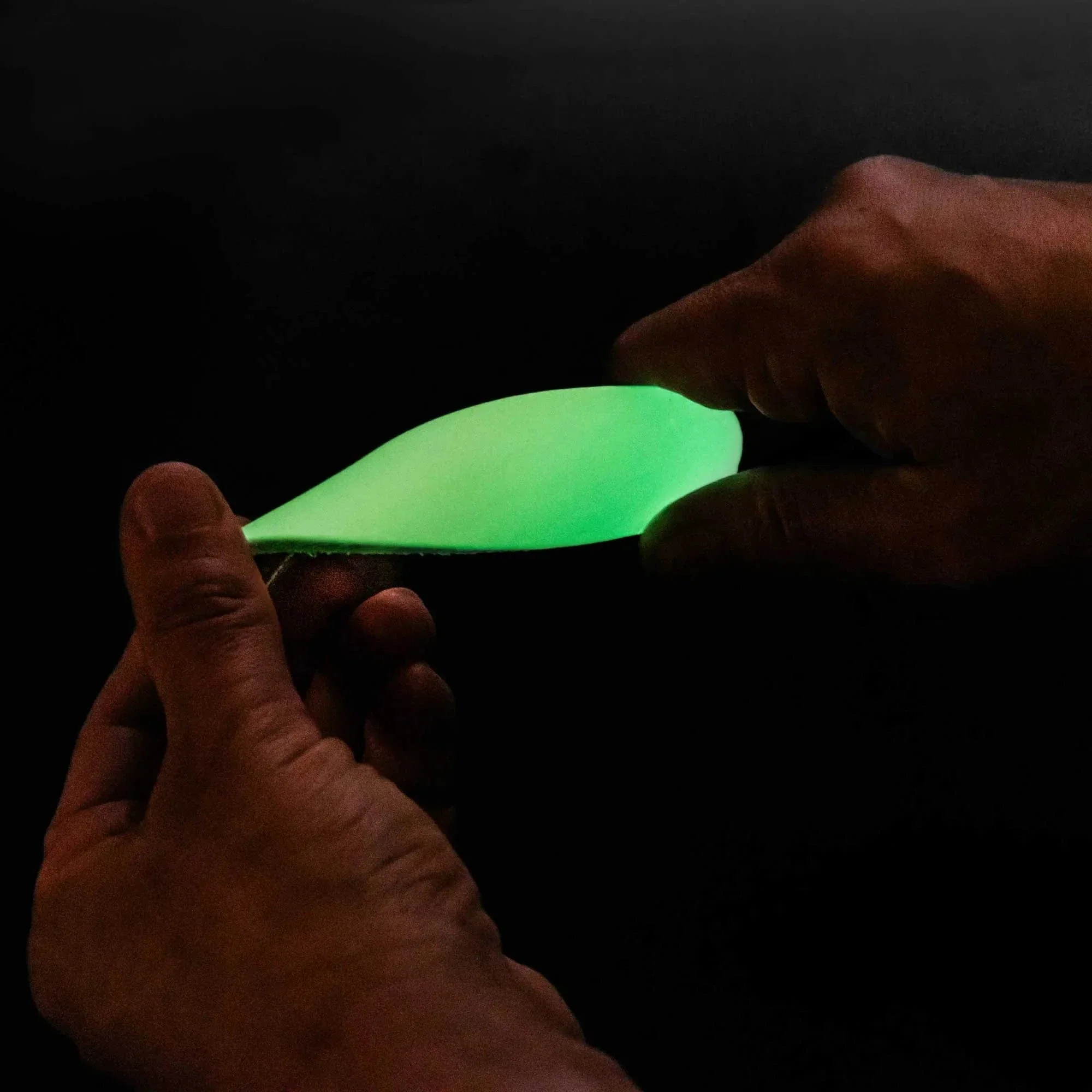 Glow In The Dark Acrylic Paint - Green Glow 4 Glow In The Dark Acrylic Paint - Green Glow